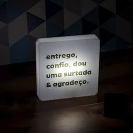 Luminária Slim Box Entrego e Agradeço Luz Indireta Presente USB