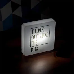 Luminária Slim Box Pense Fora da Caixa Luz Indireta Presente USB