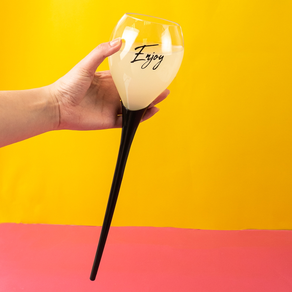 Kit com 2 Taças para Praia Wine on The Beach Summer Time