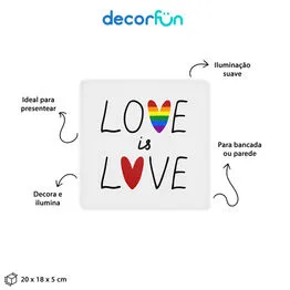 Luminária Box Slim Love Is Love USB
