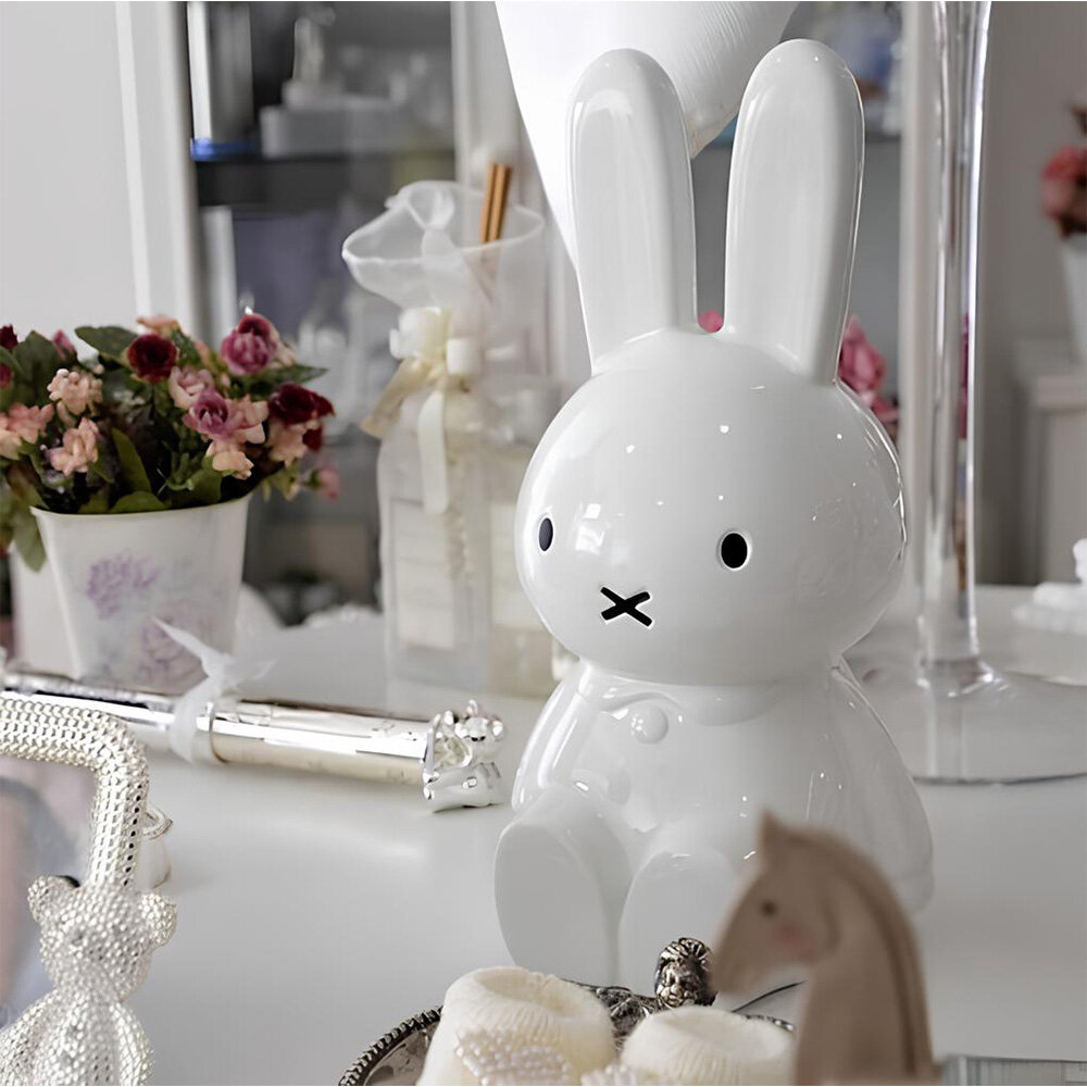 Coelhão de 45cm Laqueado Big Miffy