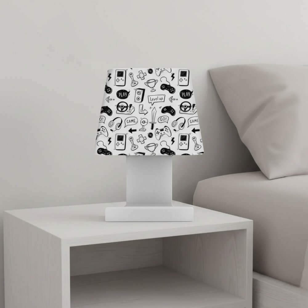 Luminária Abajur de Mesa Pequena Game Black and White