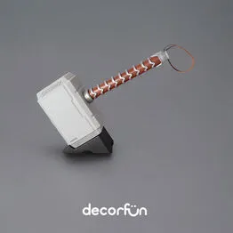 Luminária 3D Marvel Martelo Thor Decoração Geek Temática Realista
