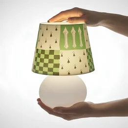 Luminária Abajur de Mesa Sonserina
