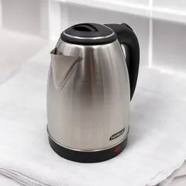 Chaleira Elétrica 1,8L em Inox Escovado 220v 1500w Rápida Fervura