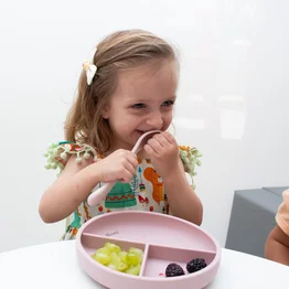 Prato de Silicone com Divisórias e Ventosa Rosa - Clingo