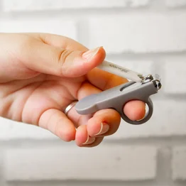 Cortador de Unhas Infantil Clingo Cinza - Delicado e Fácil de Usar para Bebês