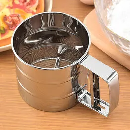 Caneco Polvilhador em Inox com Gatilho para Farinhas
