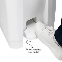 Lixeira em Plástico Resistente 100 Litros com Pedal - Branca