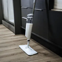 Esfregão Mop Extensível com Spray 470ml e Cabo Flexível
