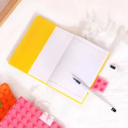 Caderno LEGO Criativo A6 para Anotações Capa de Silicone Verde