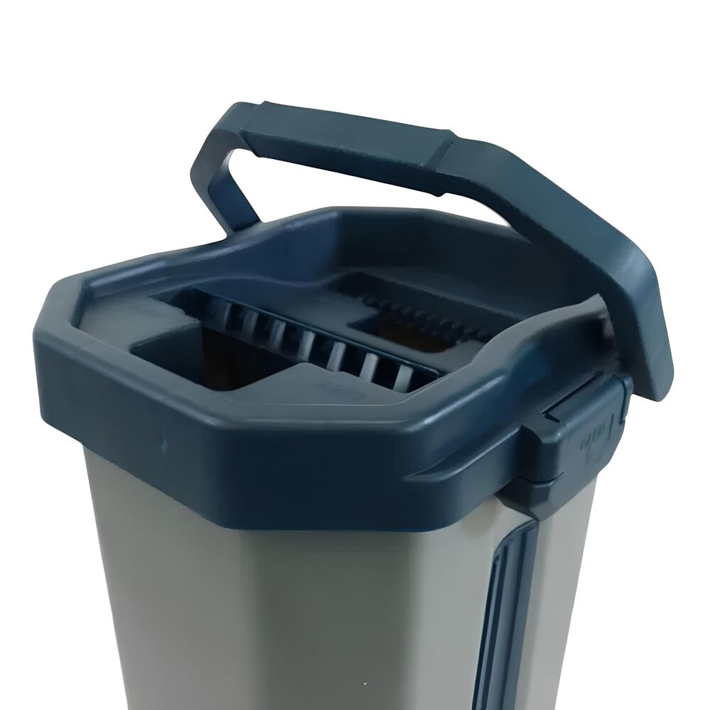 Flat Mop com Balde Cinza 10L, Espremedor e Refil de Microfibra - Nobre