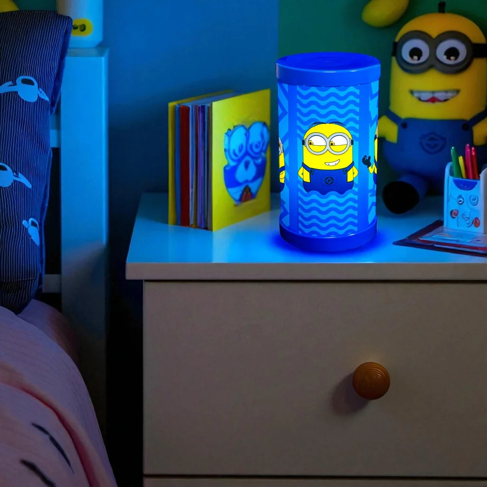 Luminária Abajur Minions Bivolt Oficial Universal Decoração Infantil