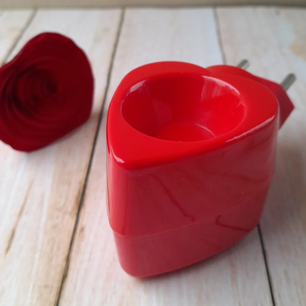 Aromatizador Difusor Elétrico de Essências Love Aromas Bivolt Vermelho