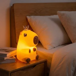 Luminária 3D Capivara Princesa Bivolt Decoração Criativa