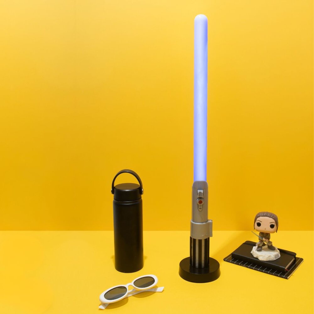 Luminária Sabre Luke Skywalker Star Wars Oficial Bivolt de Mesa