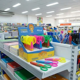 Caixa com 12 Tesouras Escolares Decorativas 13cm com 3 Cortes Sortidos