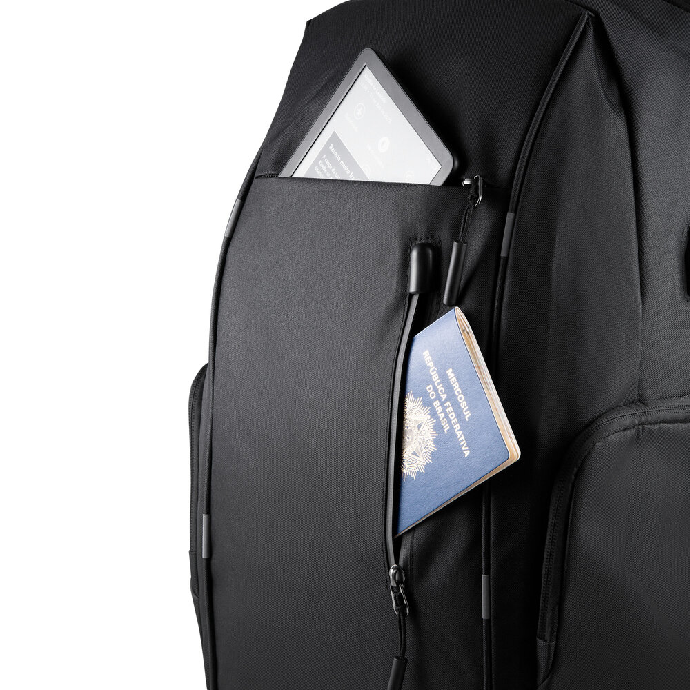 Mochila Notebook 15.6” 24L USB Engate para Mala Grande Preta