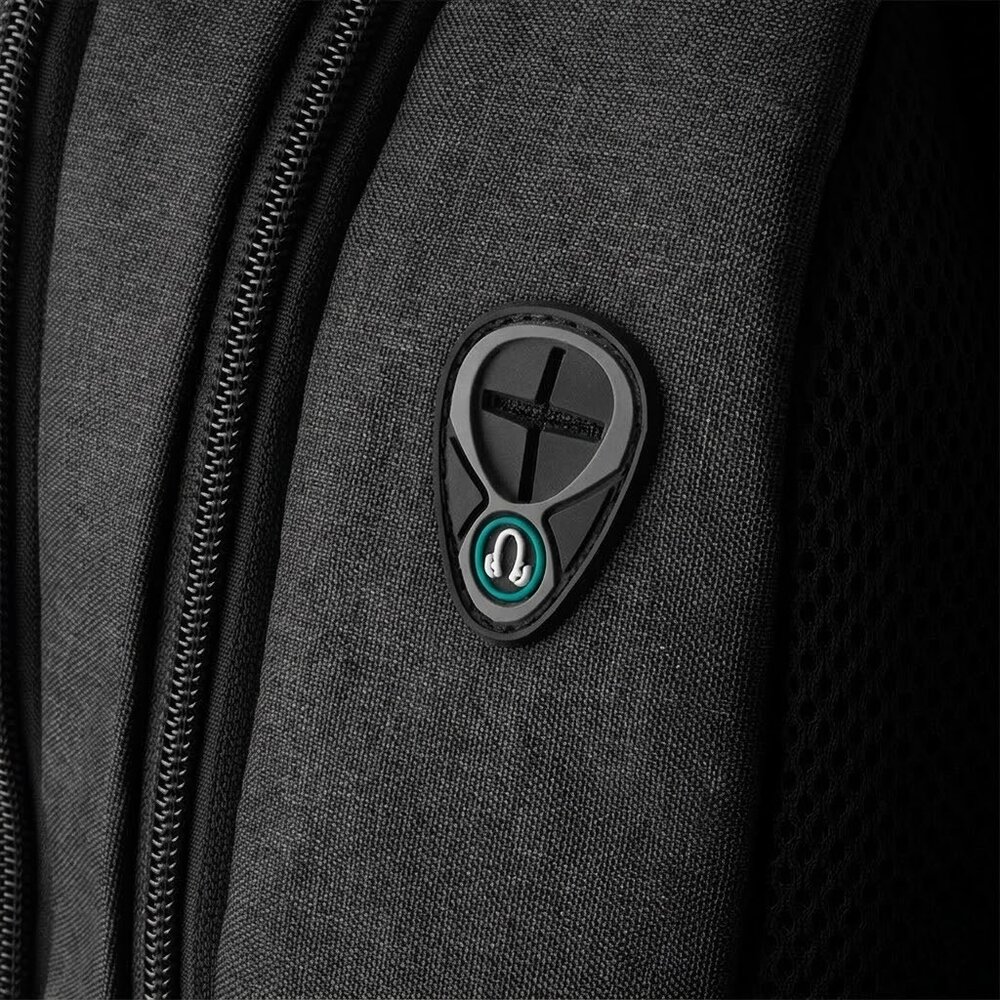 Mochila Notebook 15.6” Saída USB Cadeado Engate para Mala Preta