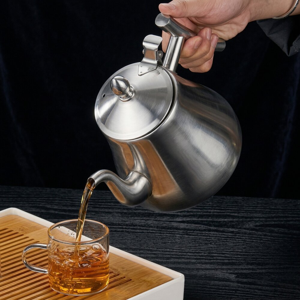 Chaleira em Aço Inox 1,3L  Filtro para Chá Fogão Indução